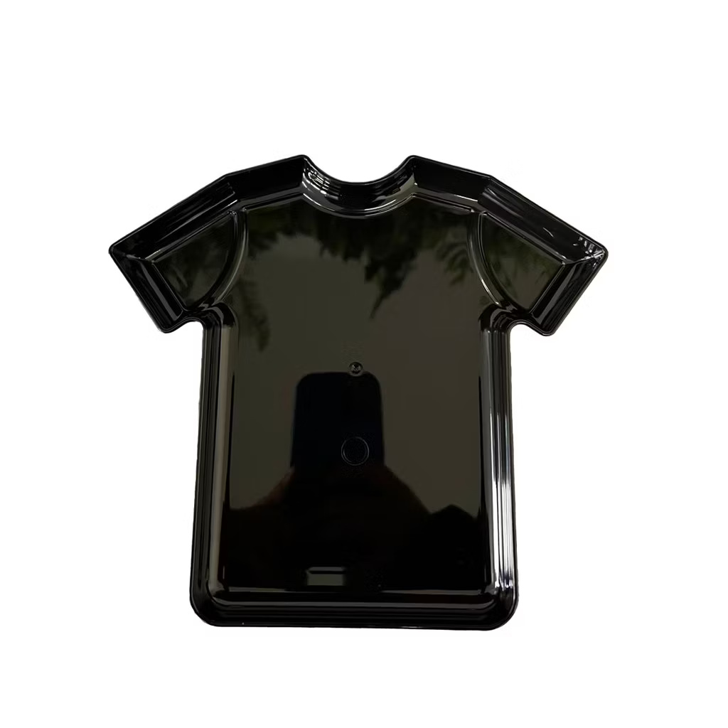 Bandeja Camiseta Preta - Kinha Coelho
