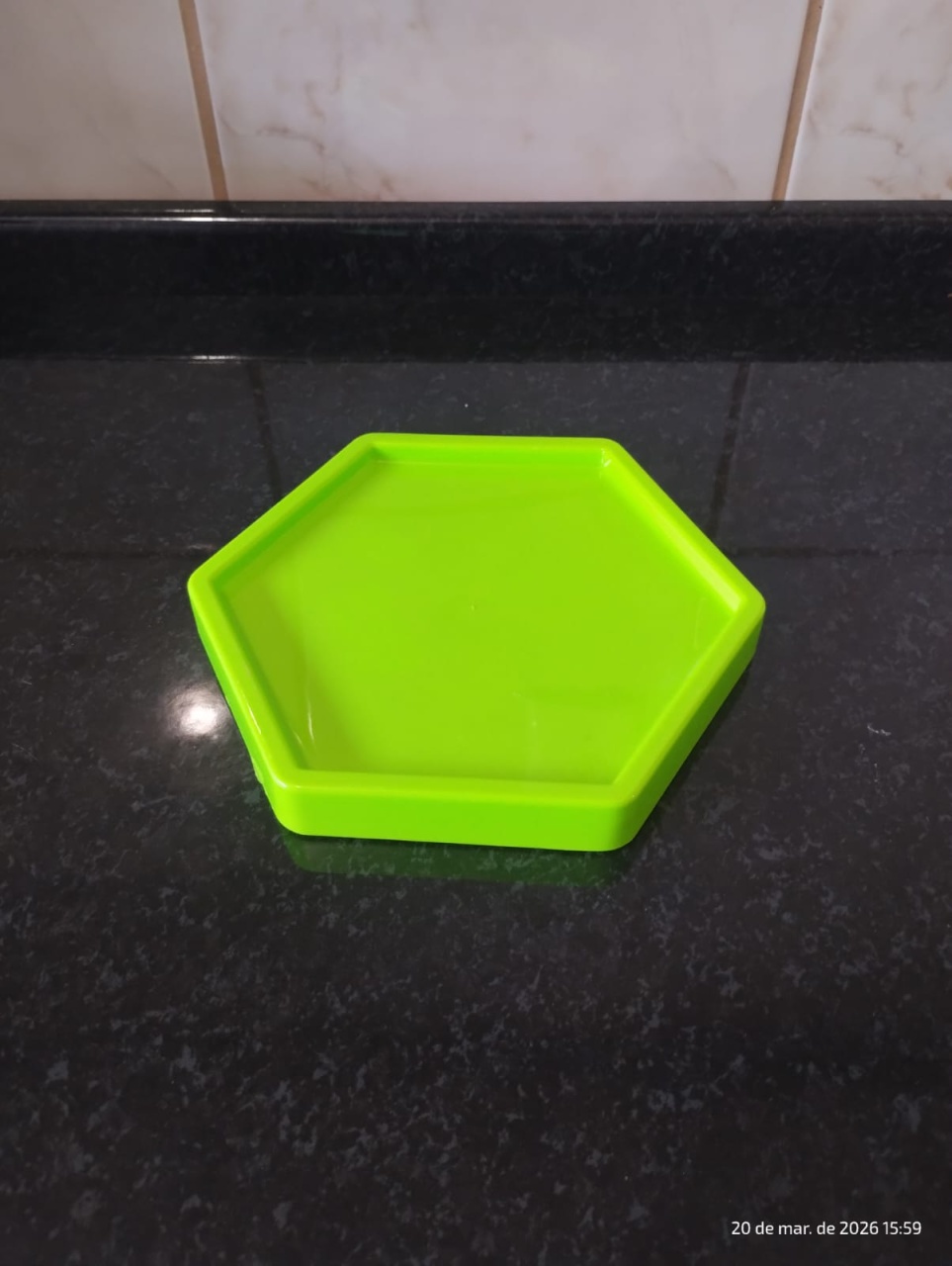 Bandeja Rasa Verde Neon de Plástico - Amiga Festeira Decorações 