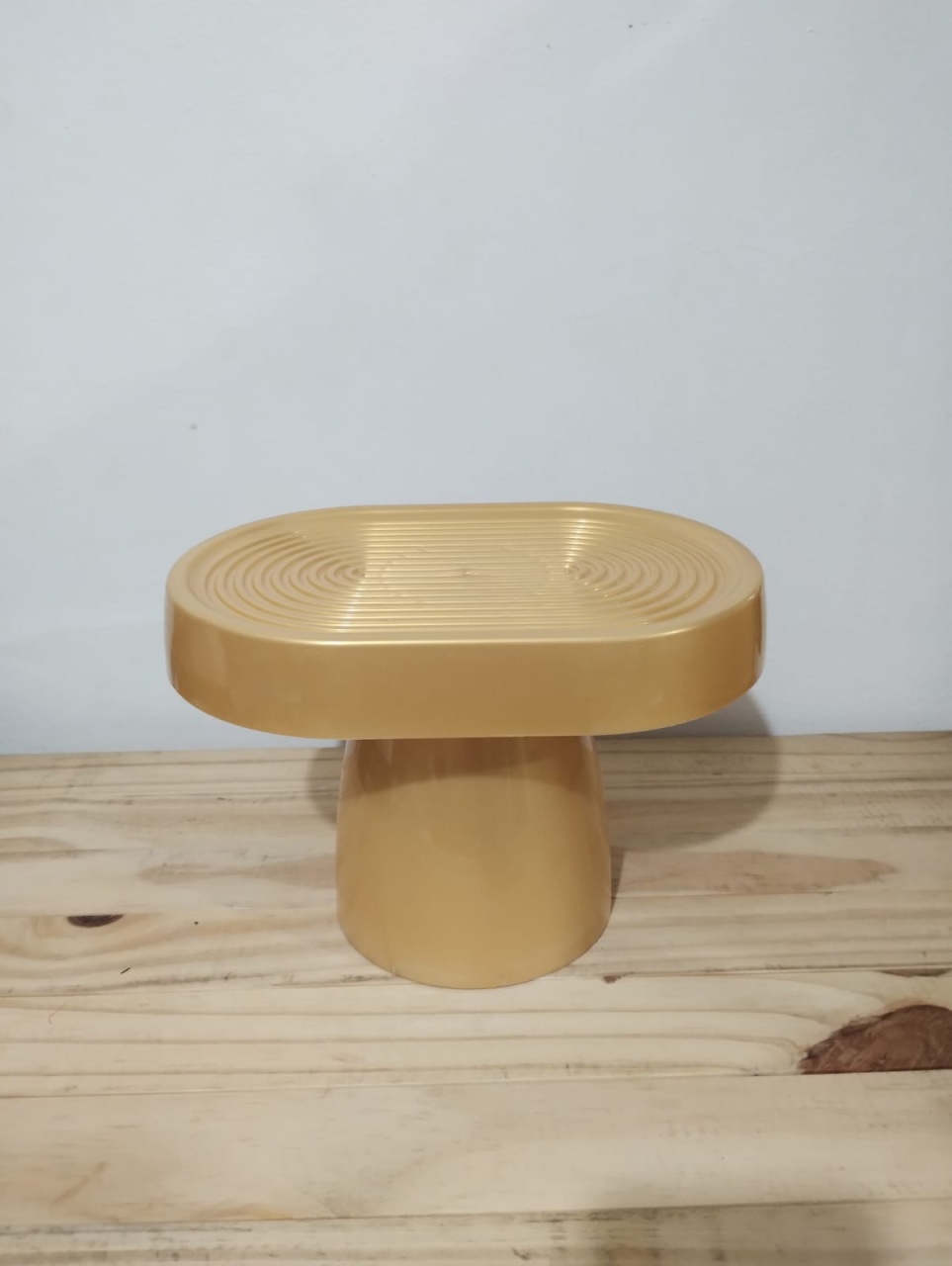 Porta Doces de Plástico Dourado Modelo Oval - Amiga Festeira Decorações 