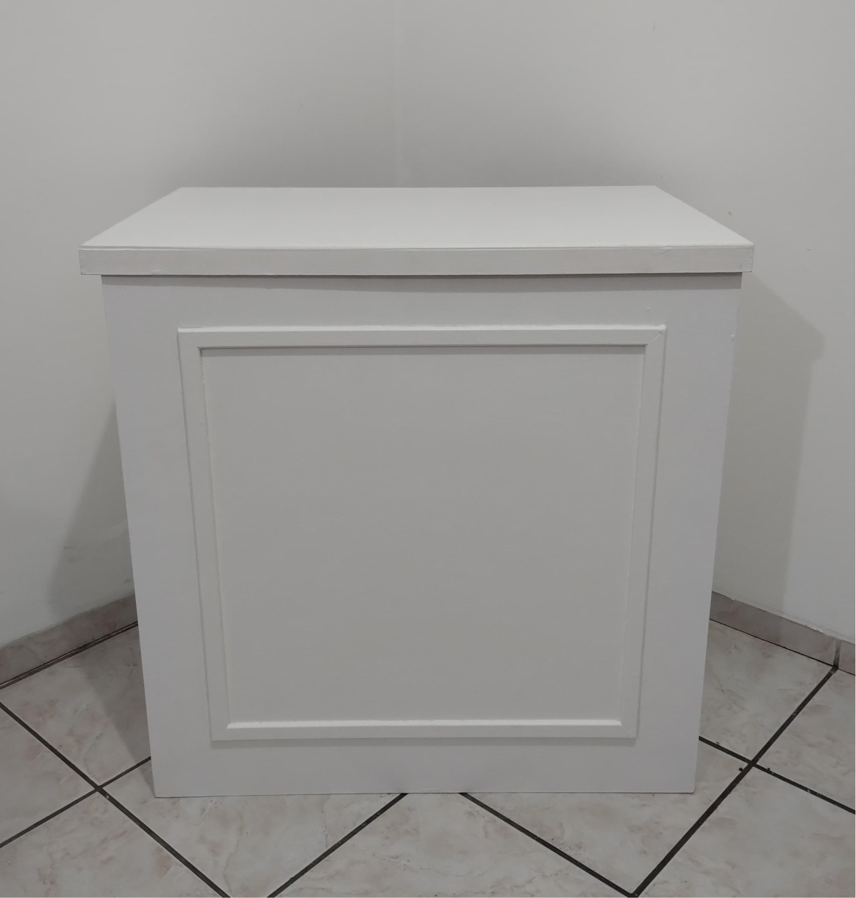 Mesa de Mdf Branca Modelo Boiserie - Amiga Festeira Decorações 