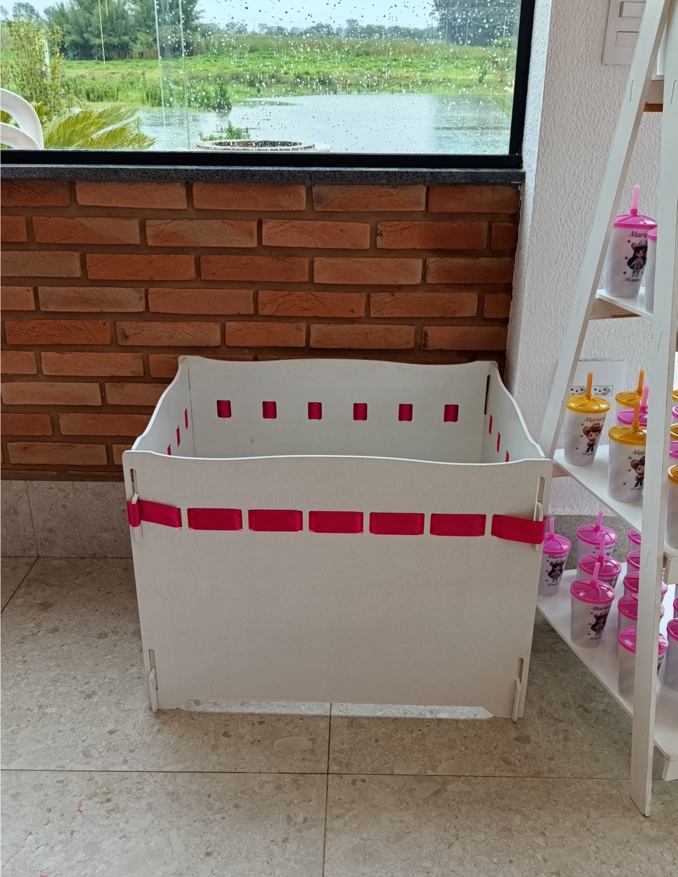 Caixa de Presente - Amiga Festeira Decorações 