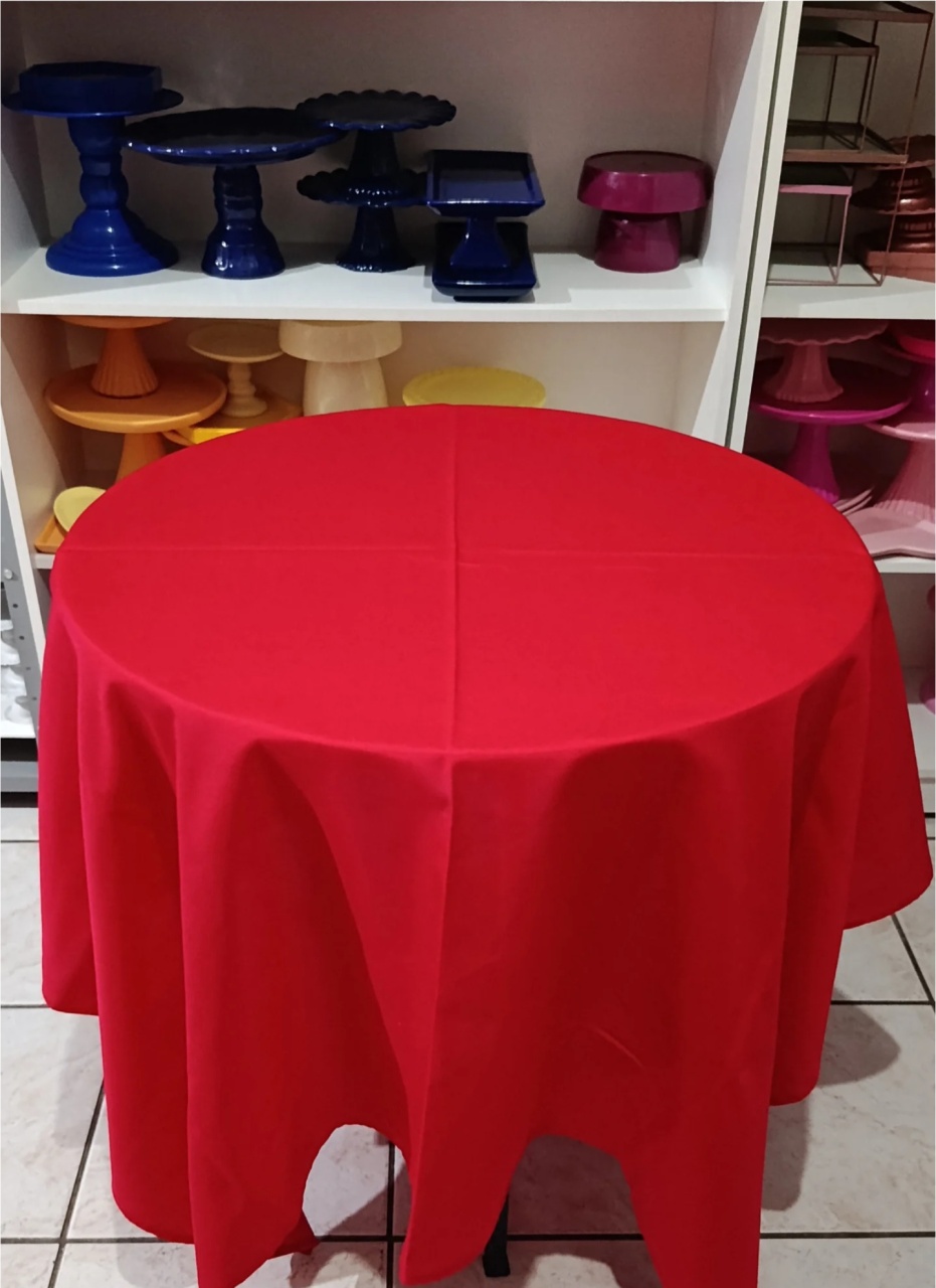 Toalha Quadrada 1,5M Vermelha - Amiga Festeira Decorações 