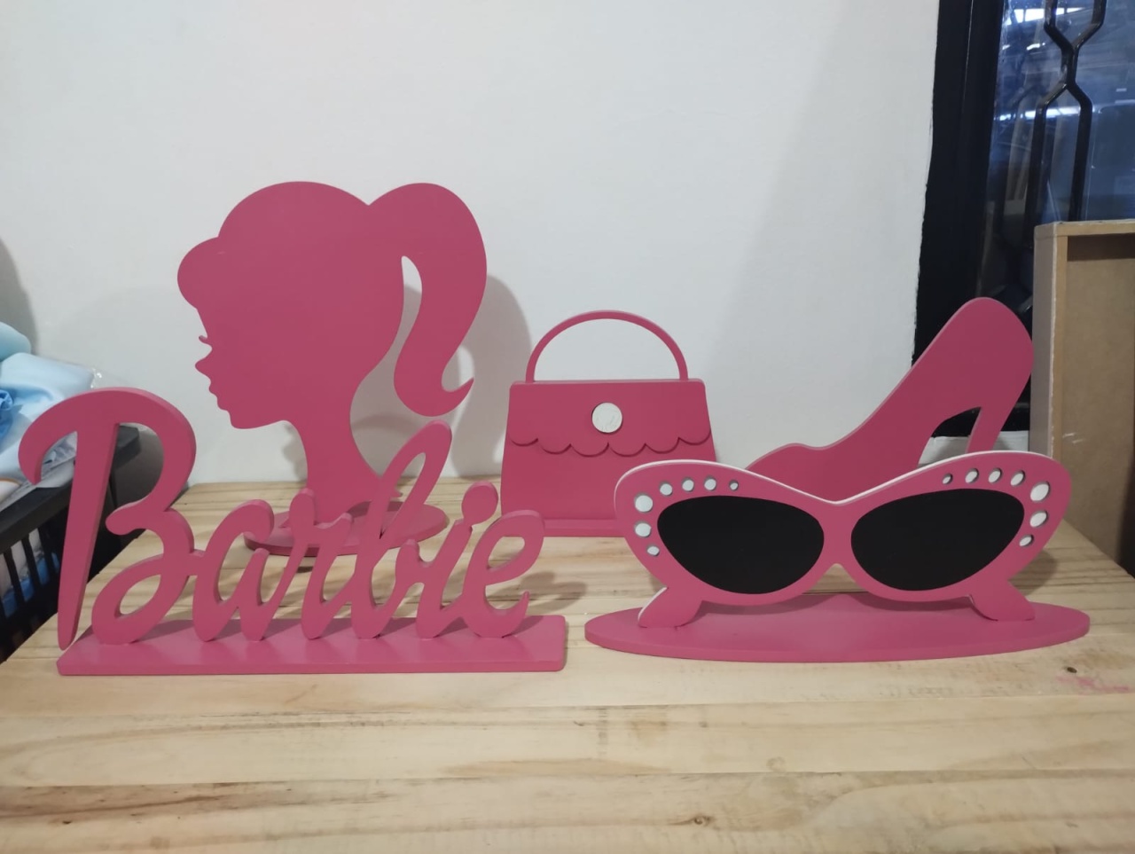 Kit de Display Barbie 3D - Amiga Festeira Decorações 