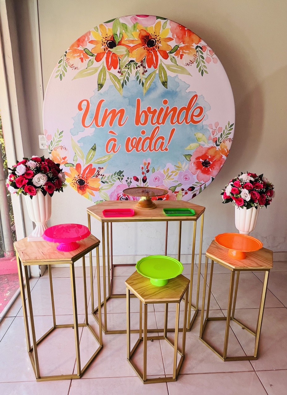 Pegue E Monte Um Brinde A Vida - Aline Maura Loc e Decor