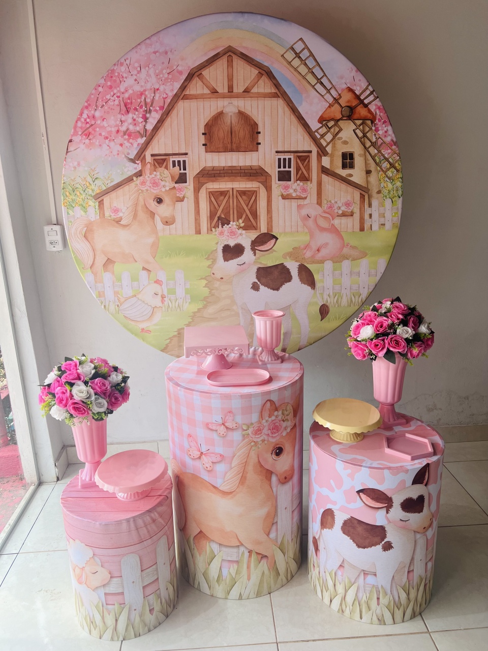 Pegue E Monte Fazendinha Rosa - Aline Maura Loc e Decor