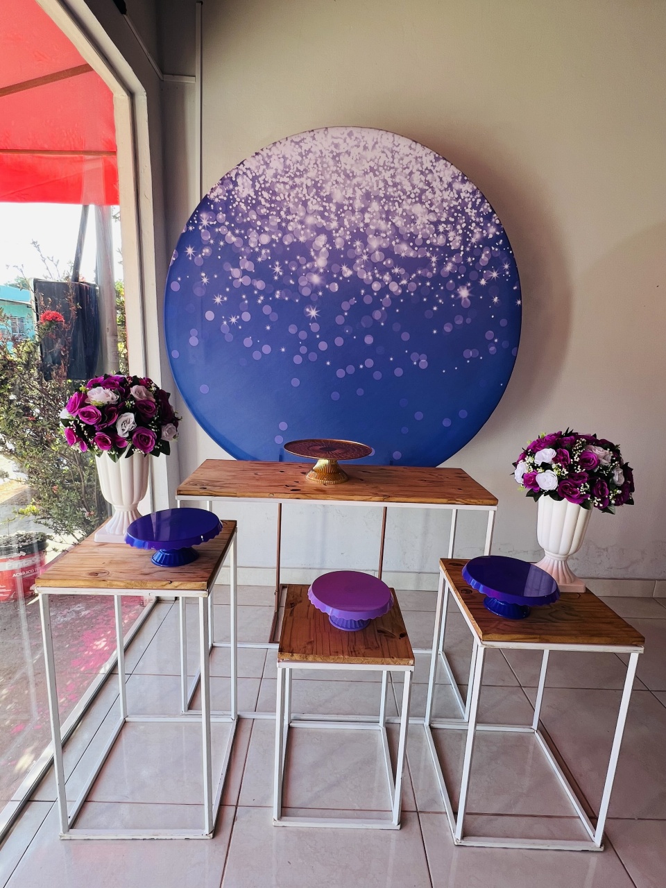 Pegue E Monte Roxo Com Brilho - Aline Maura Loc e Decor