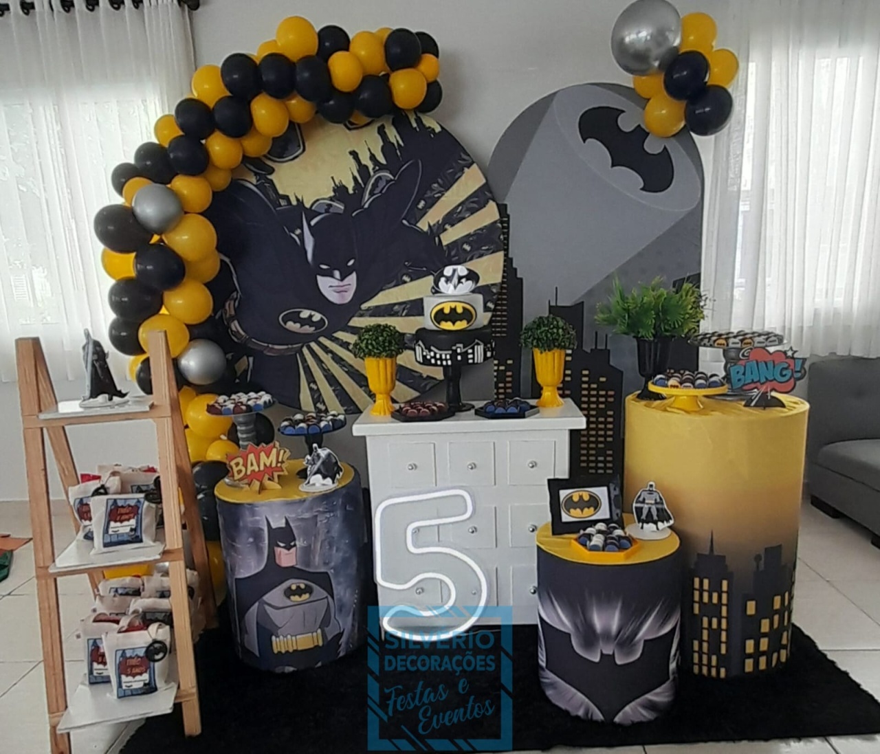 Tema Batman (Montagem) - Silverio decorações