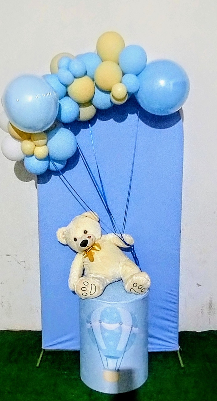 Kit Chá Bebê Azul Urso Minimalista C/ Arco Balões - Ágata pegue monte e decore 