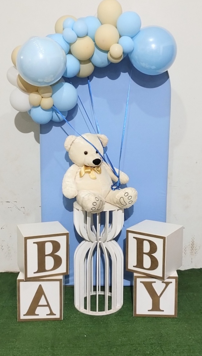 Kit Chá Bebê Azul C/ Cubos E Balões - Ágata pegue monte e decore 