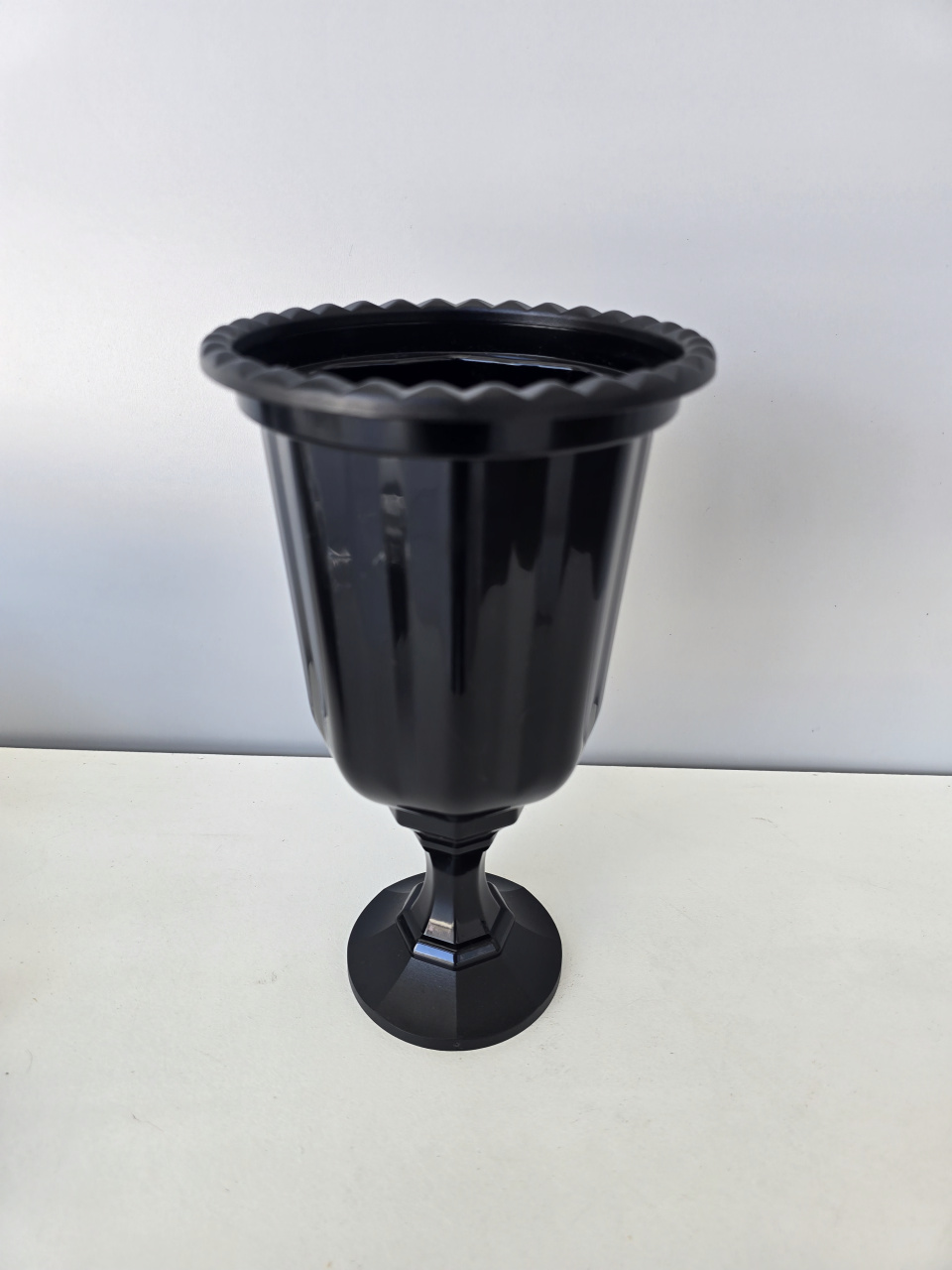 Vaso G Preto - Flor de Minas Artes Artesanais ltda