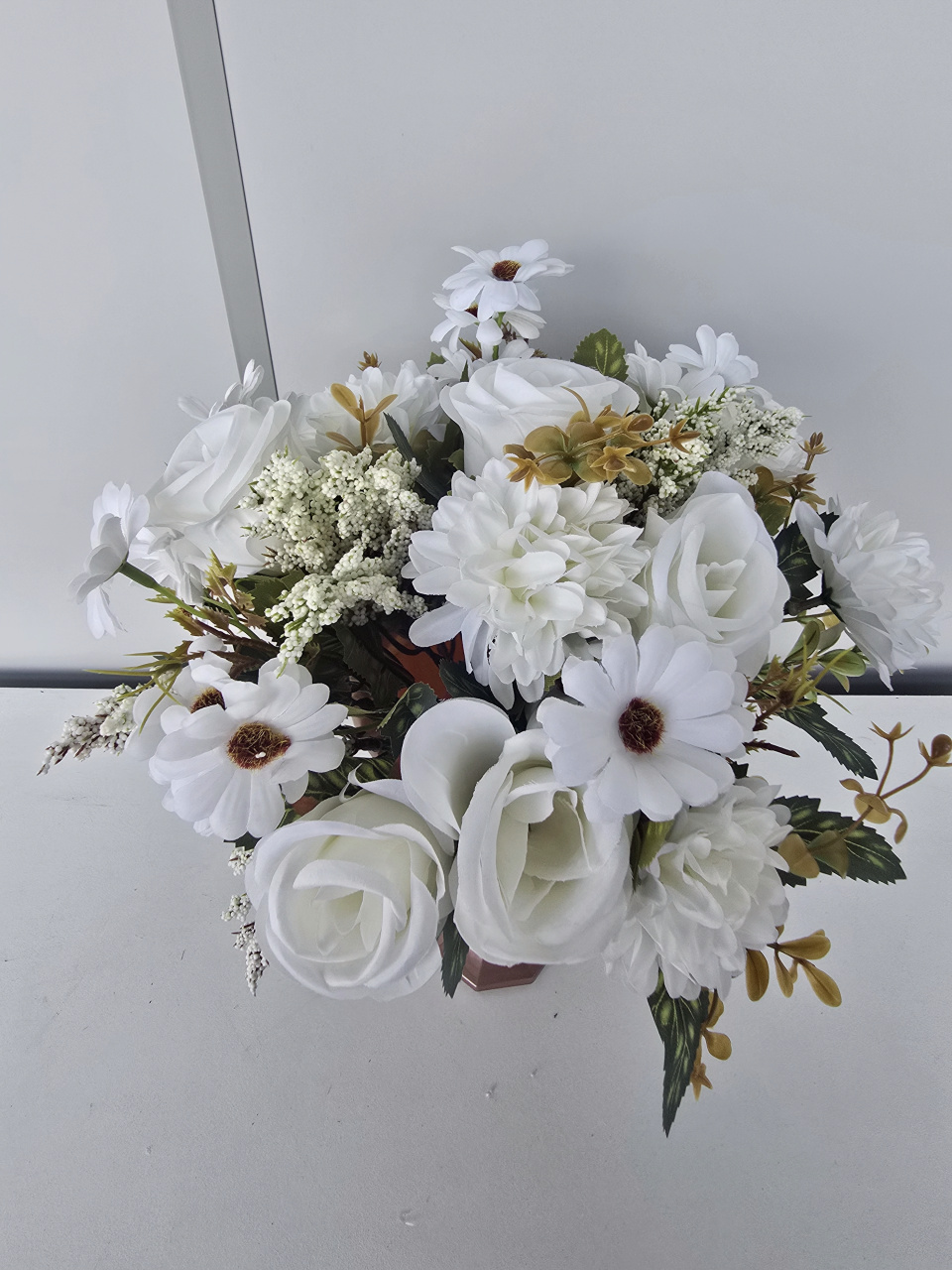 Arranjo Branco - Flor de Minas Artes Artesanais ltda