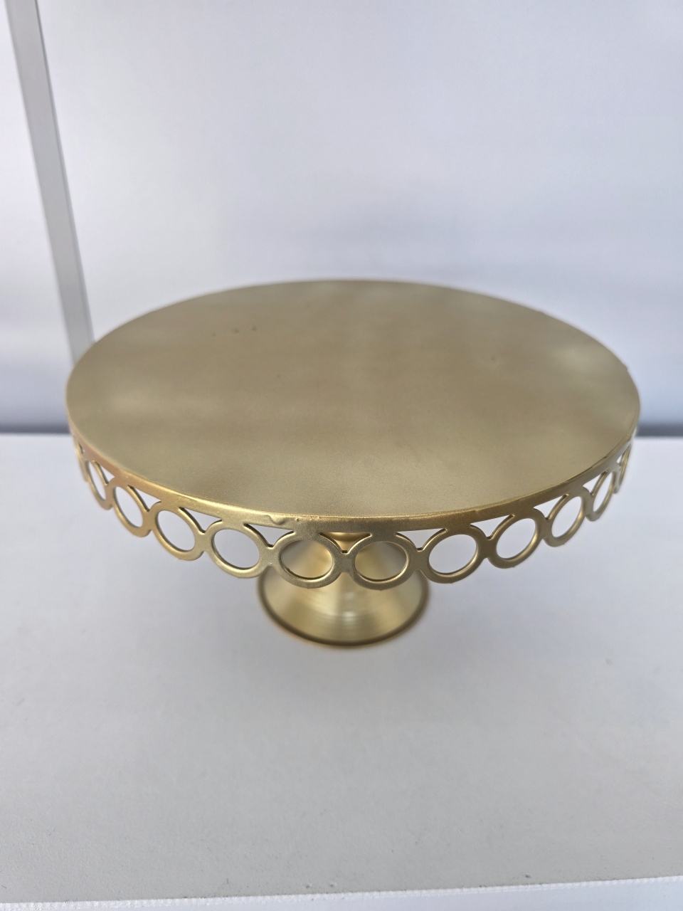 Boleira Argolas 25 Cm Dourada - Flor de Minas Artes Artesanais ltda