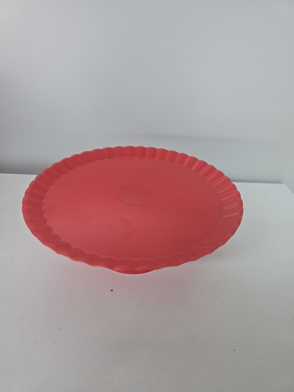 Boleira / Doceira Vermelha 21 Cm - Flor de Minas Artes Artesanais ltda