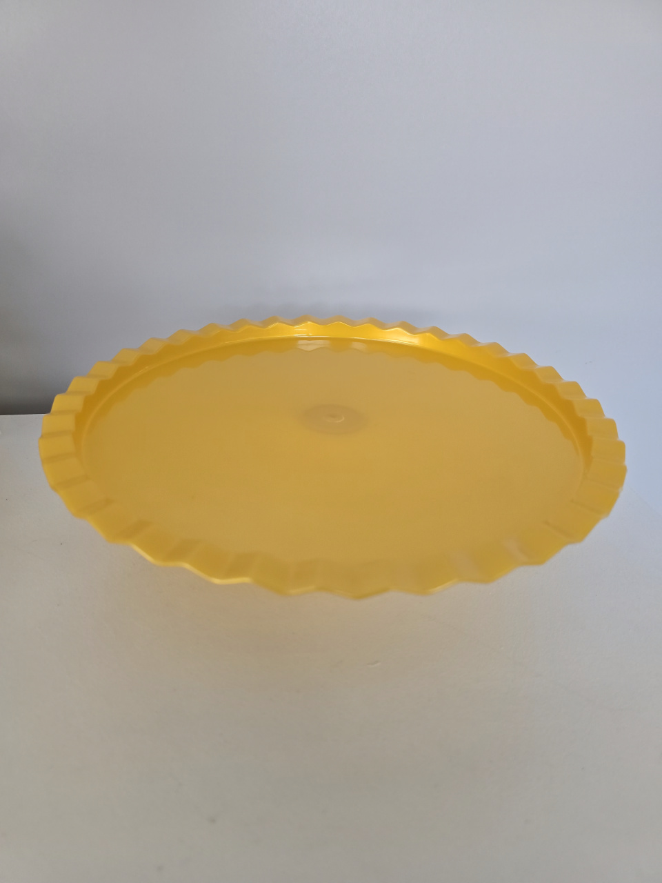 Boleira Amarelo Ouro 26 Cm - Flor de Minas Artes Artesanais ltda