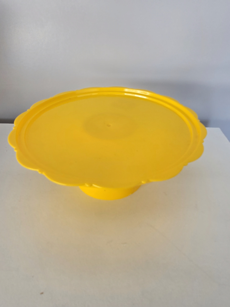 Boleira Amarelo Canário 22 Cm - Flor de Minas Artes Artesanais ltda