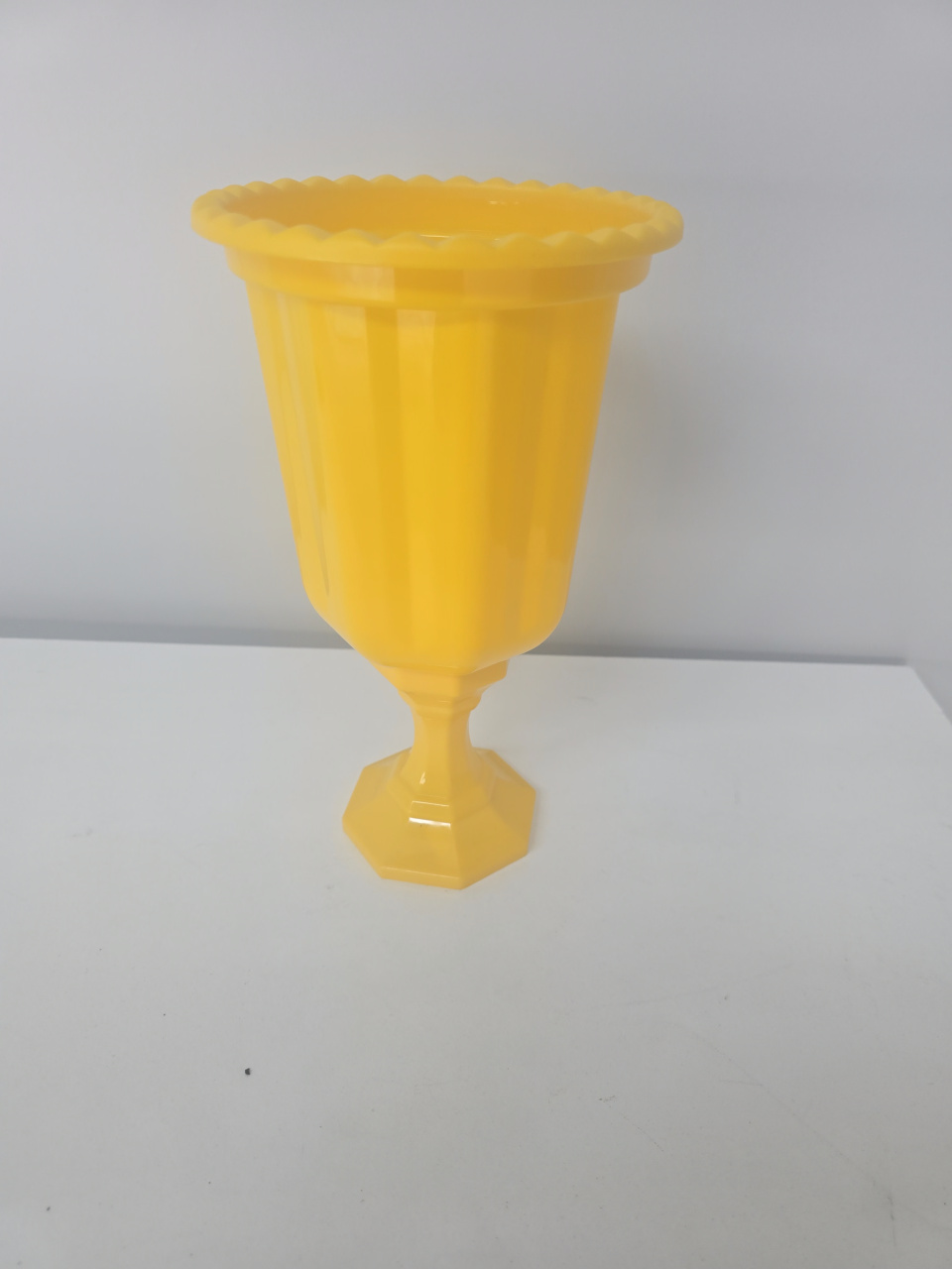 Vaso Amarelo G - Flor de Minas Artes Artesanais ltda