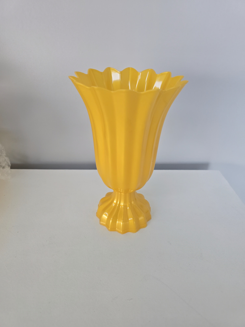 Vaso Amarelo Ouro - Flor de Minas Artes Artesanais ltda