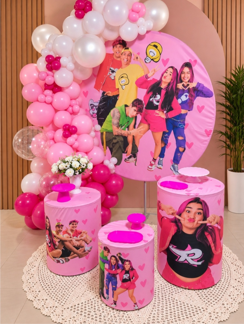 Kit Emília Vick "Os Rosas" - Flor de Minas Artes Artesanais ltda