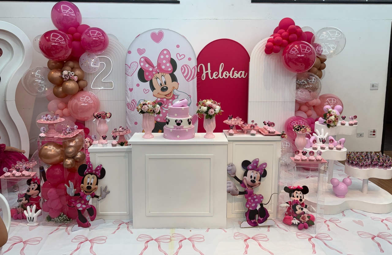 Minnie Rosa Luxo - DecoraCare