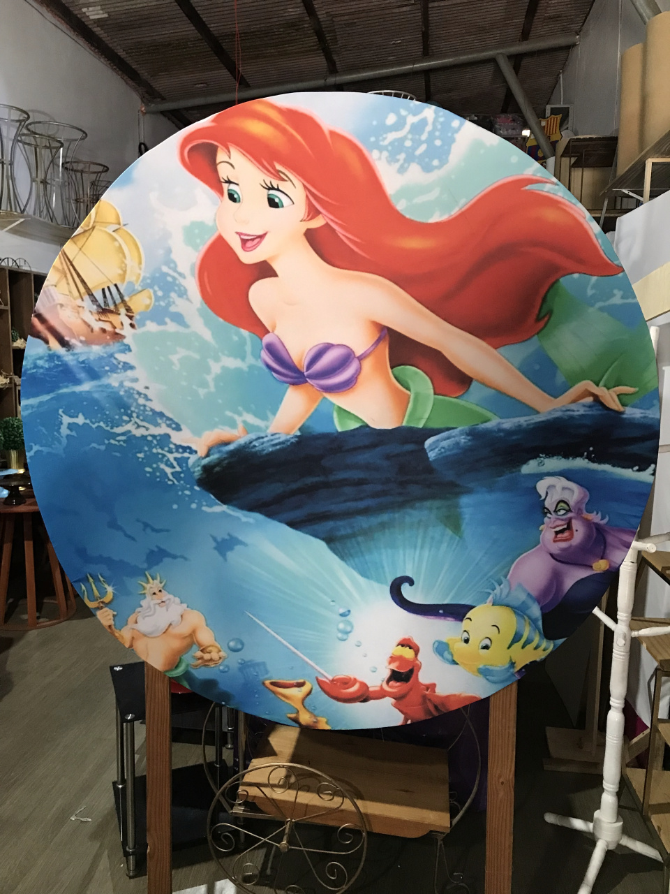 Painel Redondo Ariel 01 - Alegraty decorações 