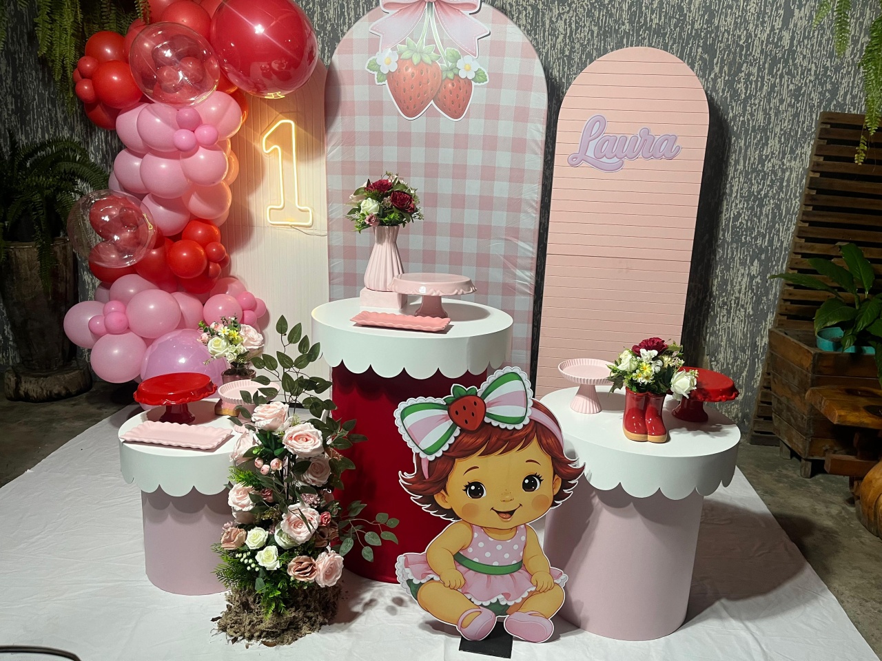 Moranguinho Luxo - Encanta Festas 