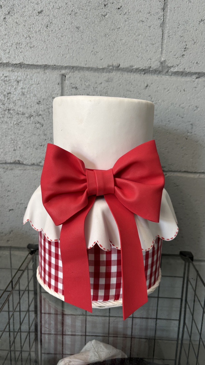 Bolo Fake Vermelho - Toque Mágico Decoração e pegue e monte