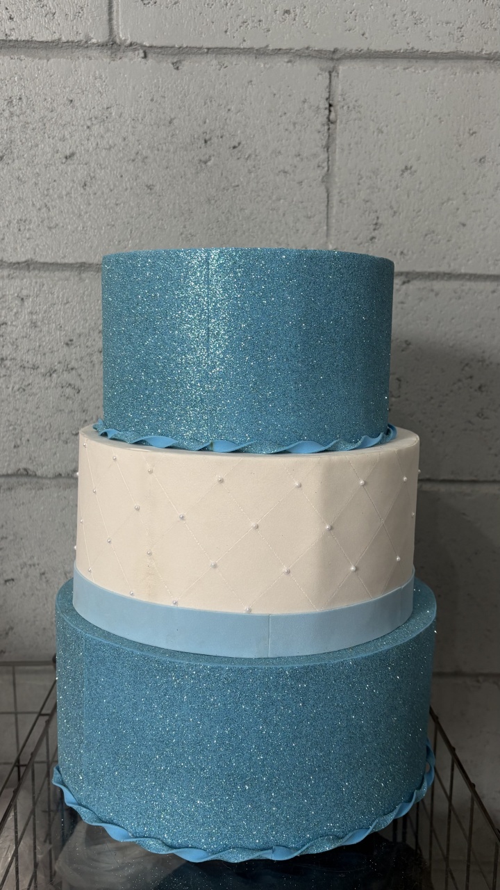 Bolo Fake Azul - Toque Mágico Decoração e pegue e monte