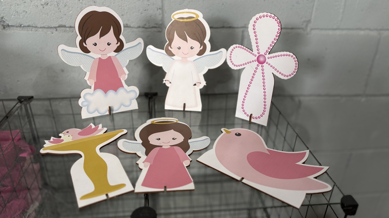 Kit Display Pequenobatizado Menina - Toque Mágico Decoração e pegue e monte