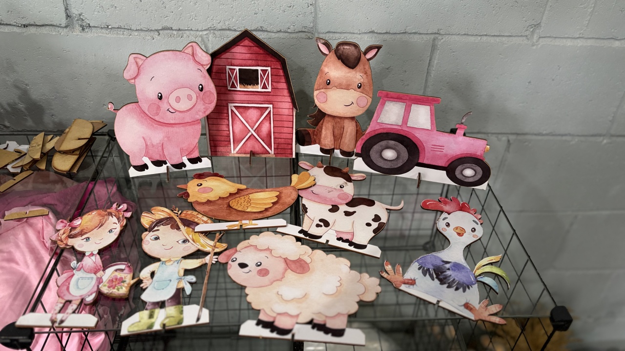 Kit Display Pequeno Fazendinha Aquarela - Toque Mágico Decoração e pegue e monte