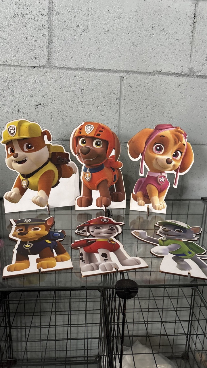 Kit Display Pequeno Patrulha Canina - Toque Mágico Decoração e pegue e monte