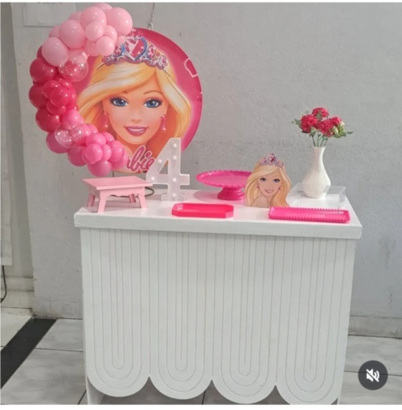 Festa Na Mesa Barbie - Nuza Artes Decoração, Pegue e Monte e Festa na Mesa