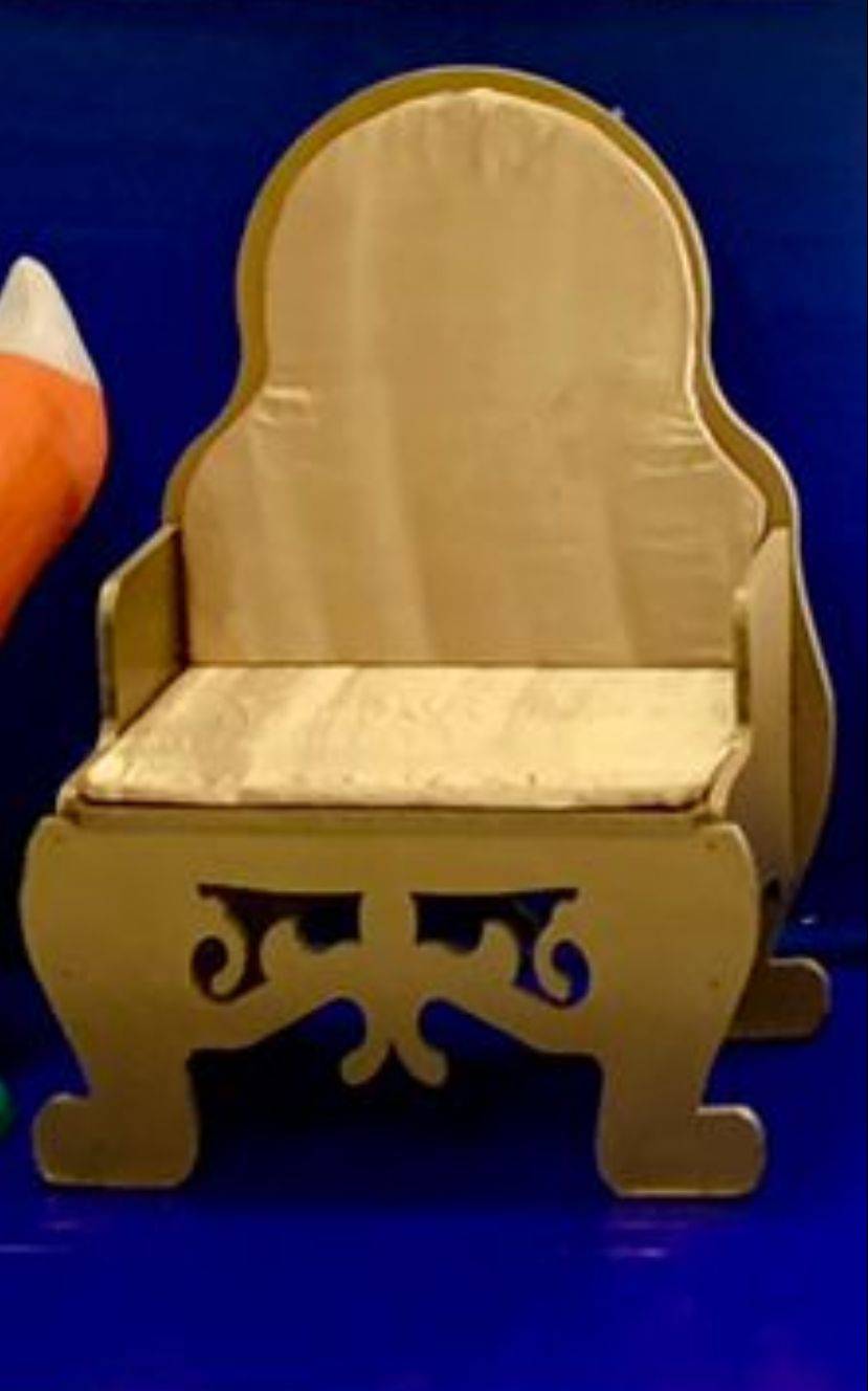 Cadeira Trono Dourada Reinado - Boutique festa locações 