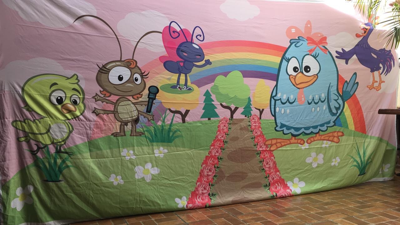Painel  Retangular Galinha Pintadinha Rosa - Boutique festa locações 