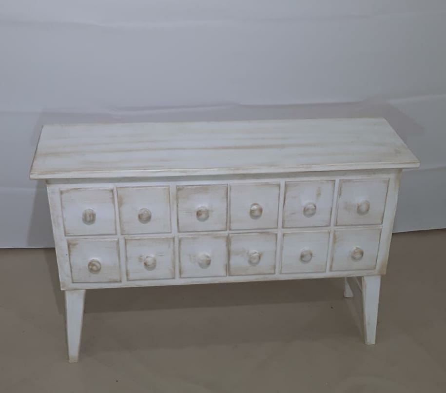 Mesa Aparador Gavetas Branco (Mobiliário) - Boutique festa locações 