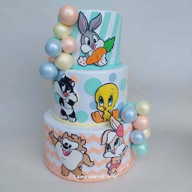 Bolo Fake Looney Tunes - Boutique festa locações 