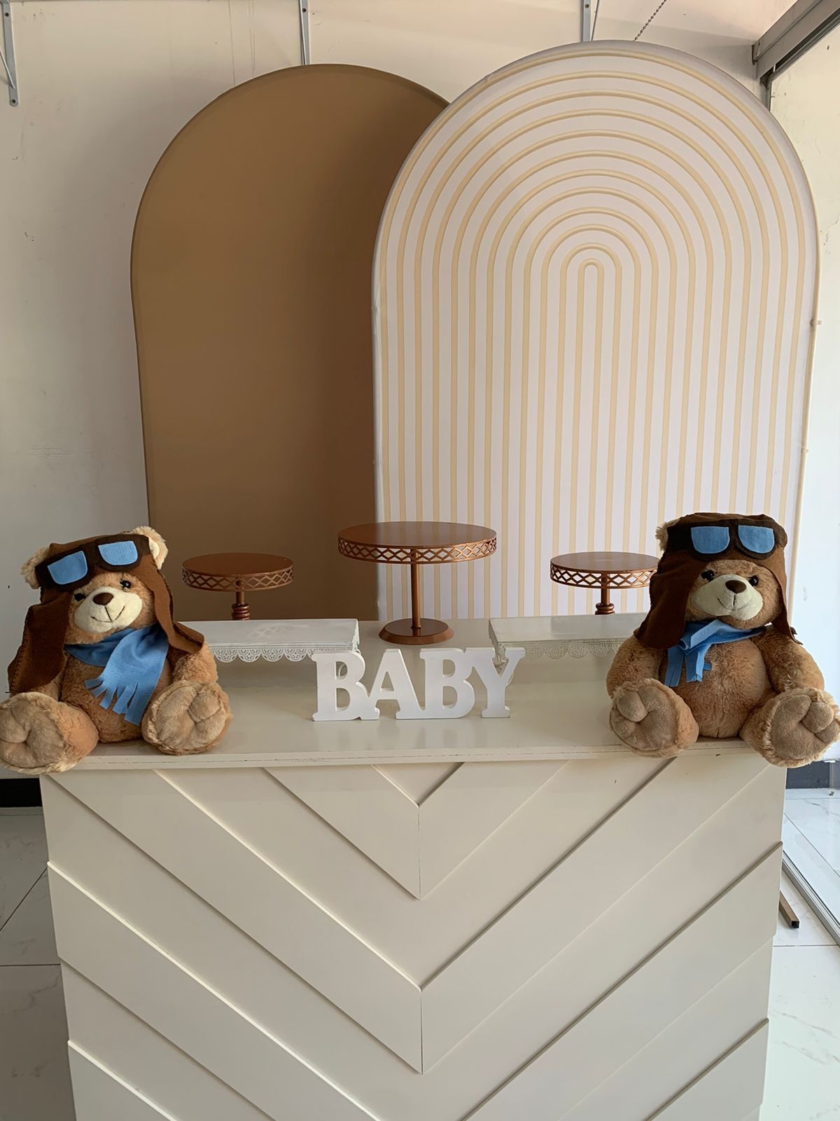Chá de Bebê Ursinho Aviador Neutro - Boutique festa locações 