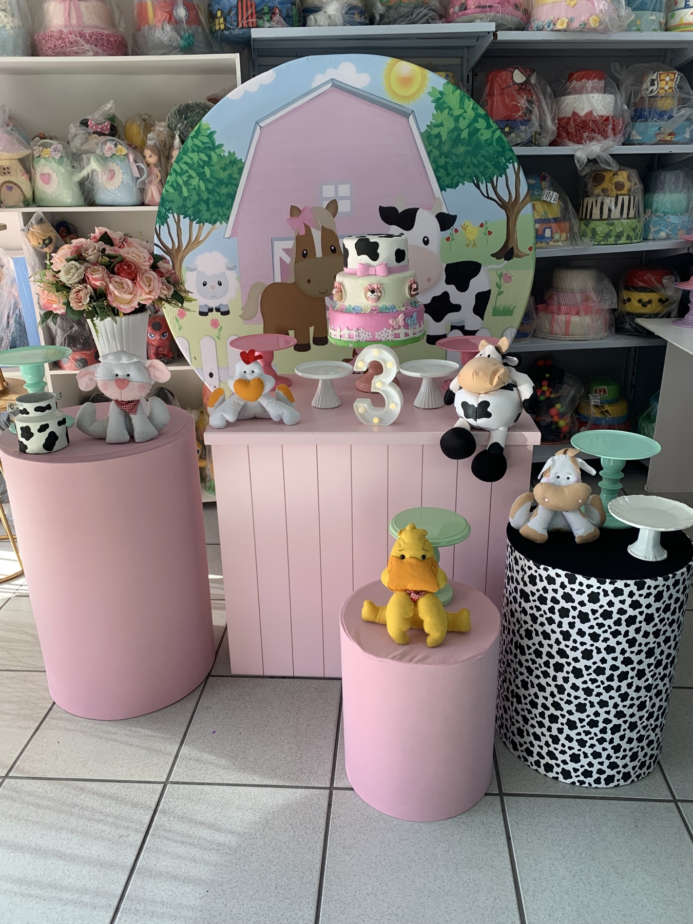 Fazendinha Rosa - Boutique festa locações 