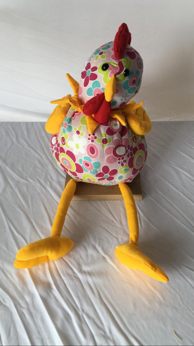 Galinha Colorida - Boutique festa locações 
