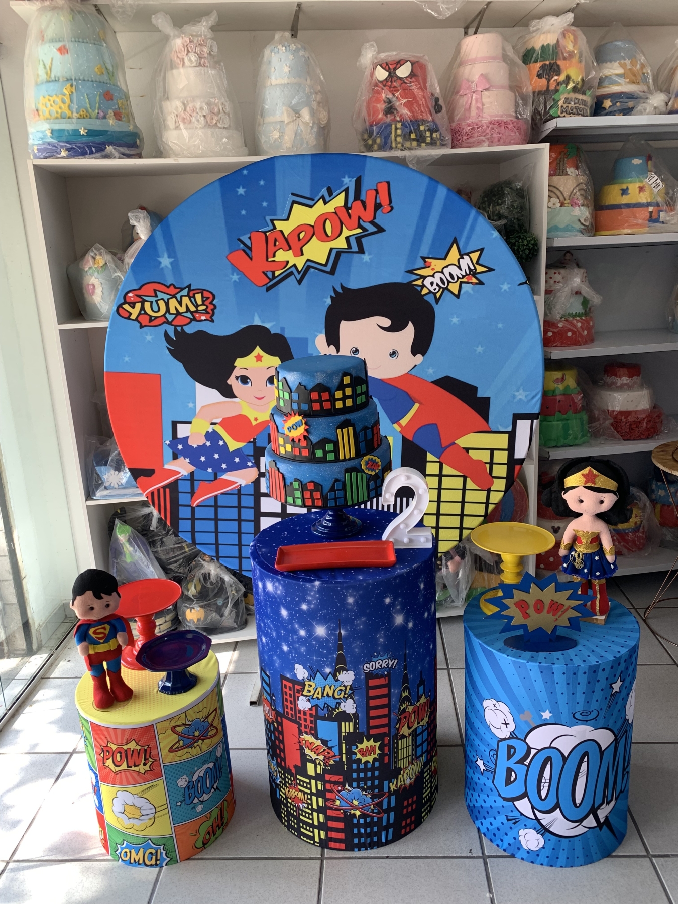 Super Homem E Mulher Maravilha - Boutique festa locações 