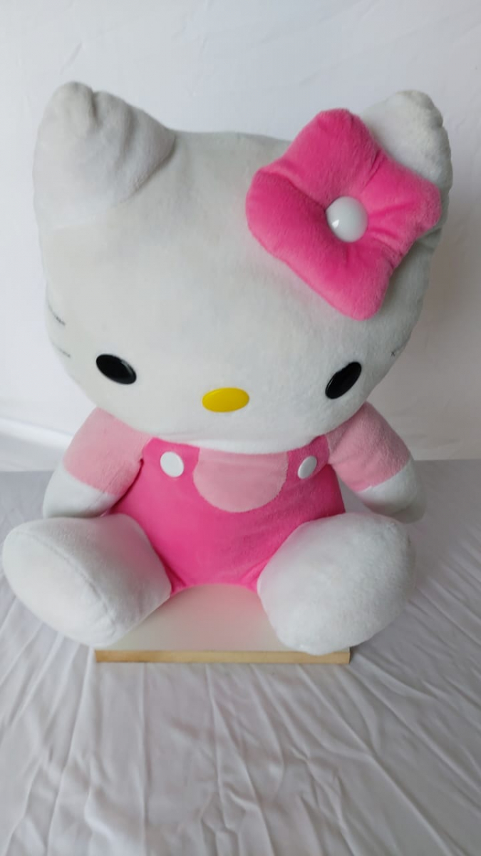 Hello Kitty Grande Pelucia - Boutique festa locações 