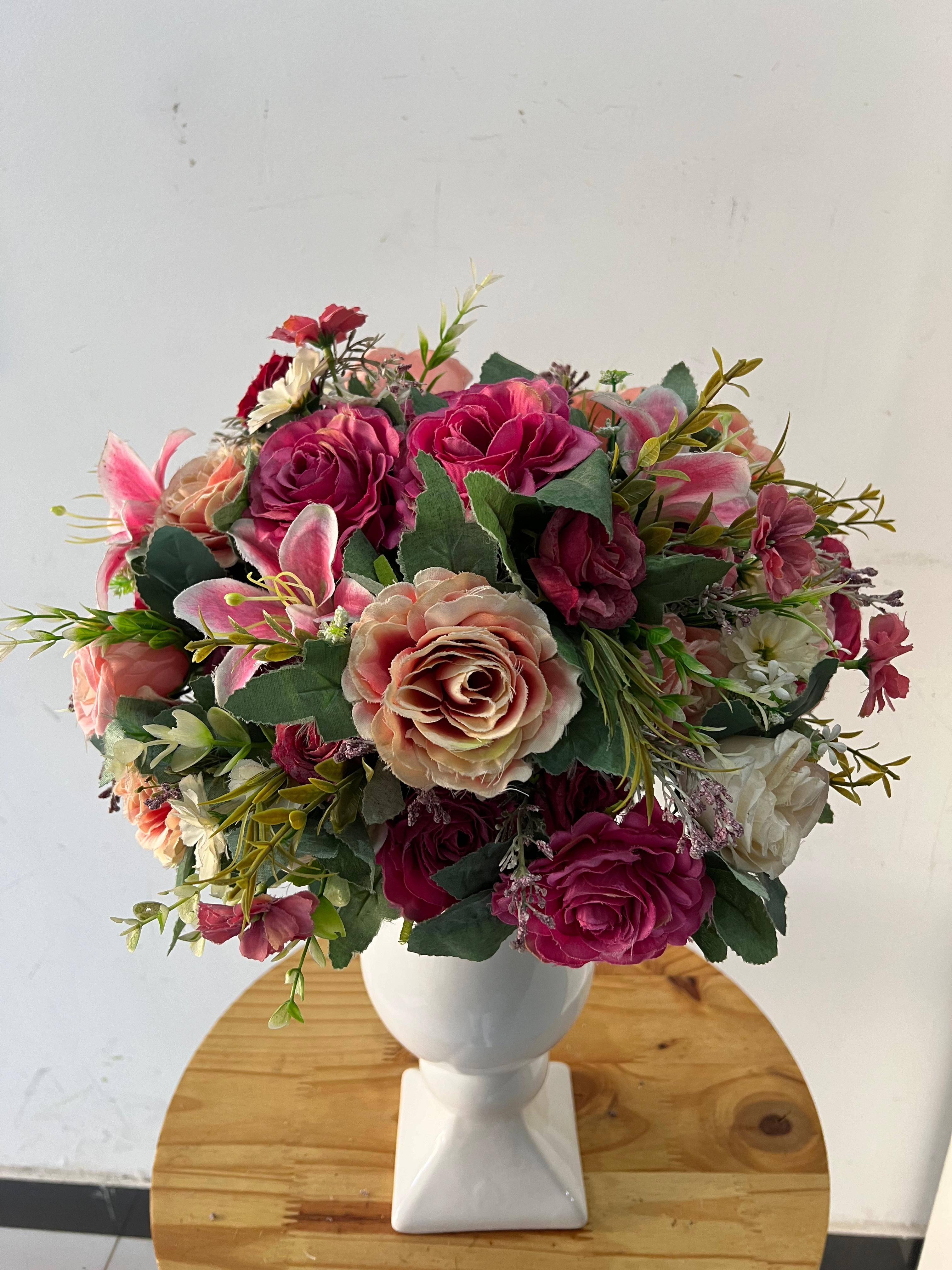 Arranjo de Flor Médio Rosa - Boutique festa locações 