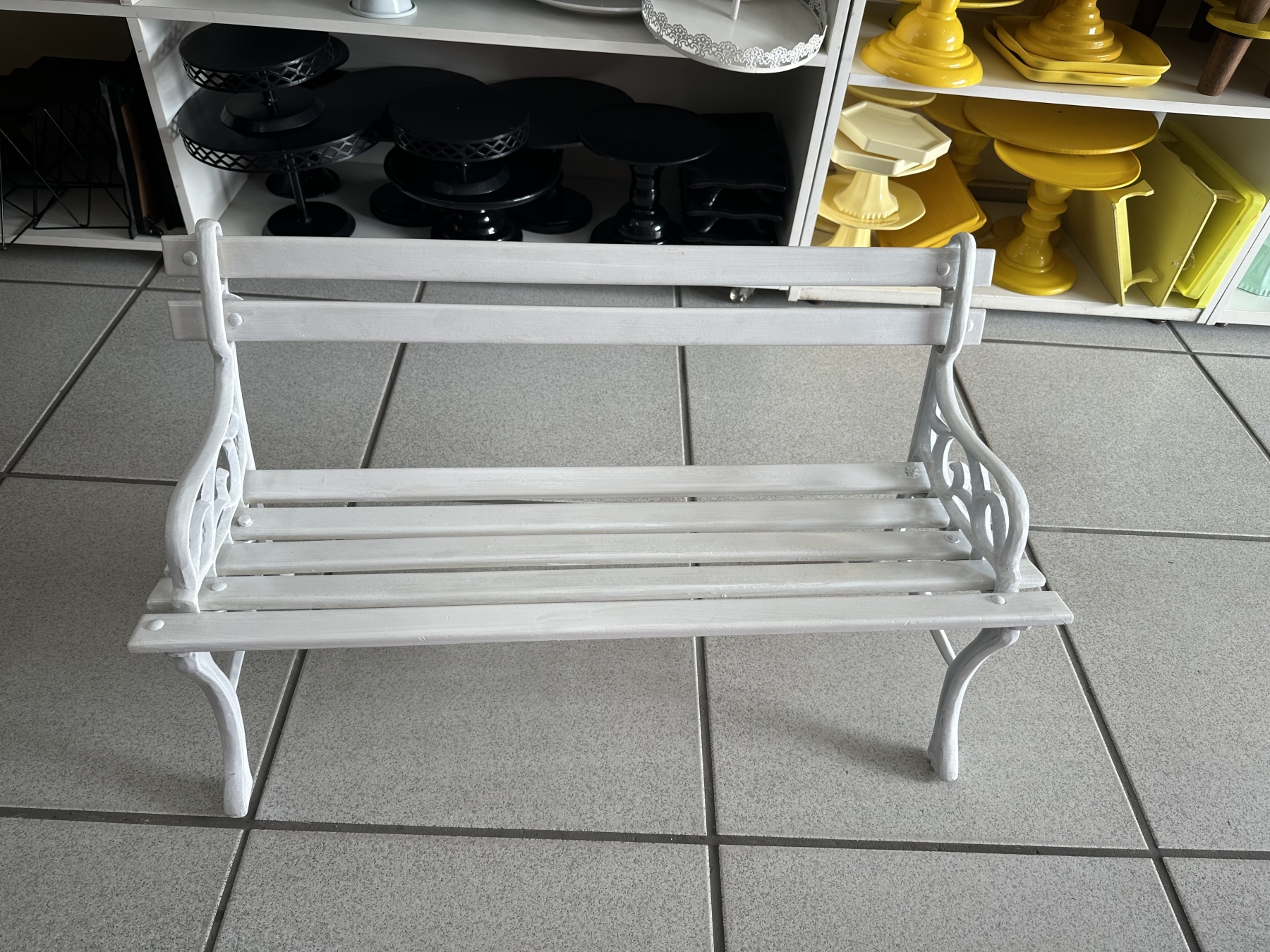Banquinho Mdf Provençal - Boutique festa locações 