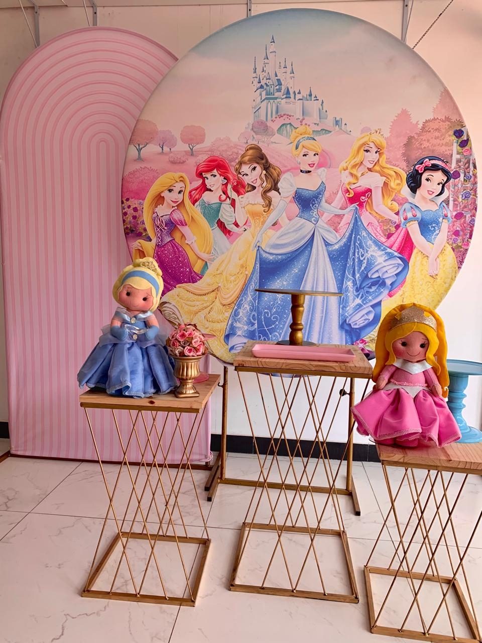 Princesas - Boutique festa locações 