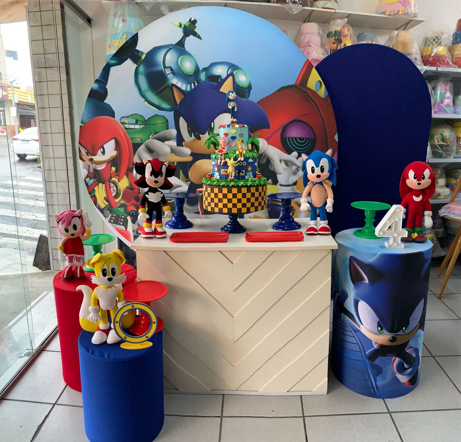 Sonic - Boutique festa locações 