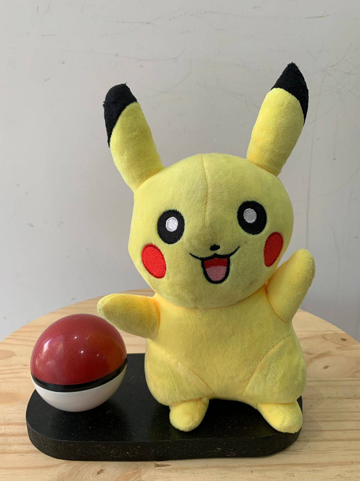 Pikachu 2 Pokemon - Boutique festa locações 