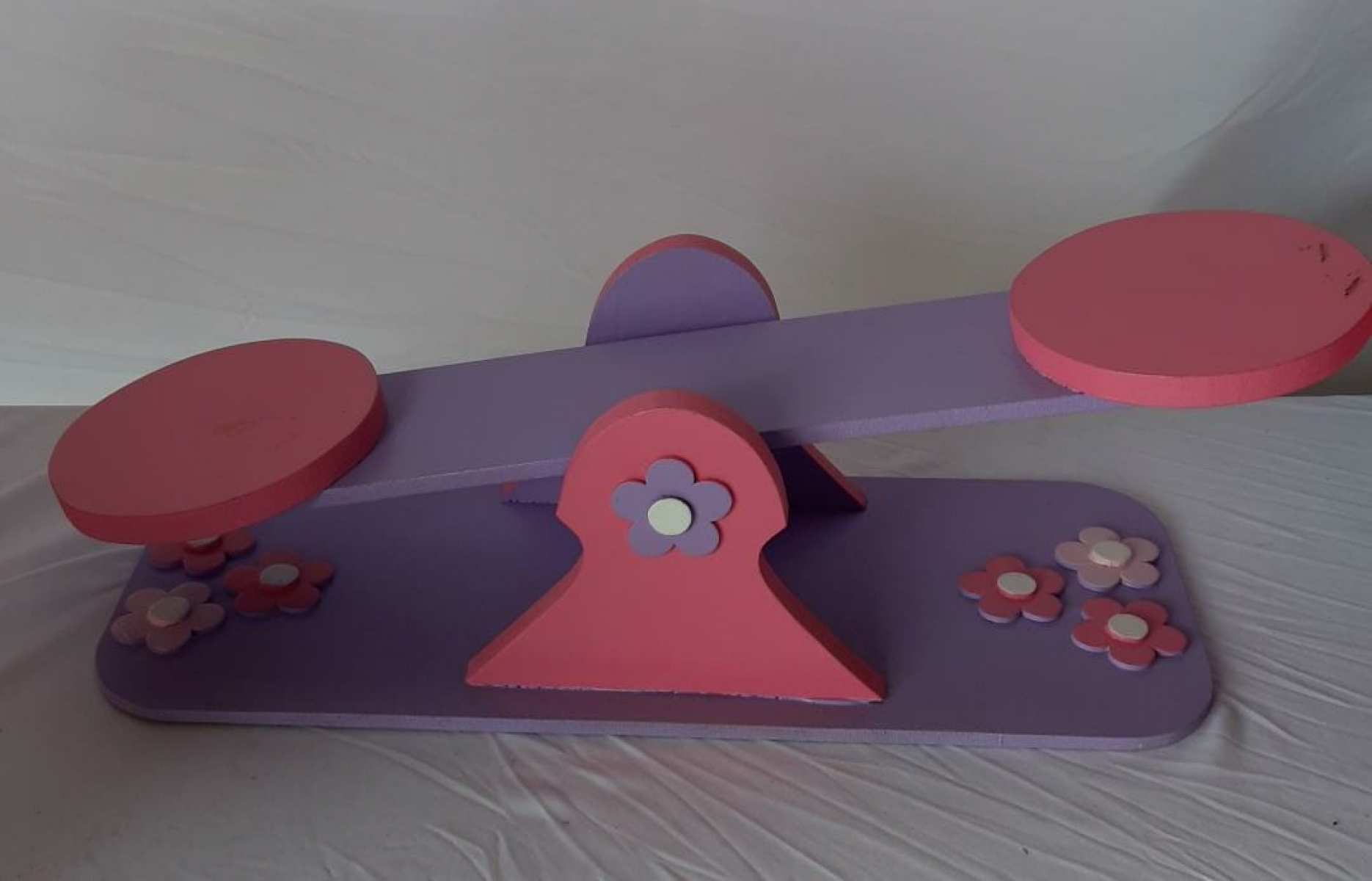 Banquinho Rosa C/ Lilas Marie 2 - Boutique festa locações 