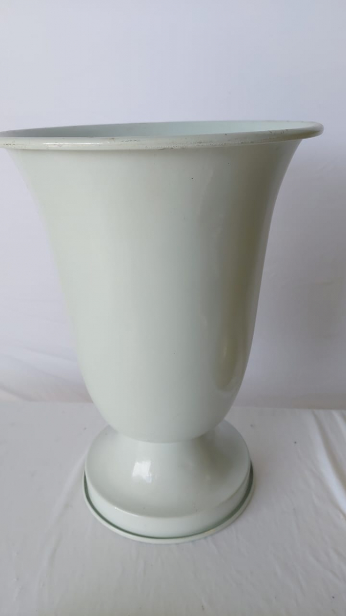 Vaso Branco Alumínio Grande - Boutique festa locações 