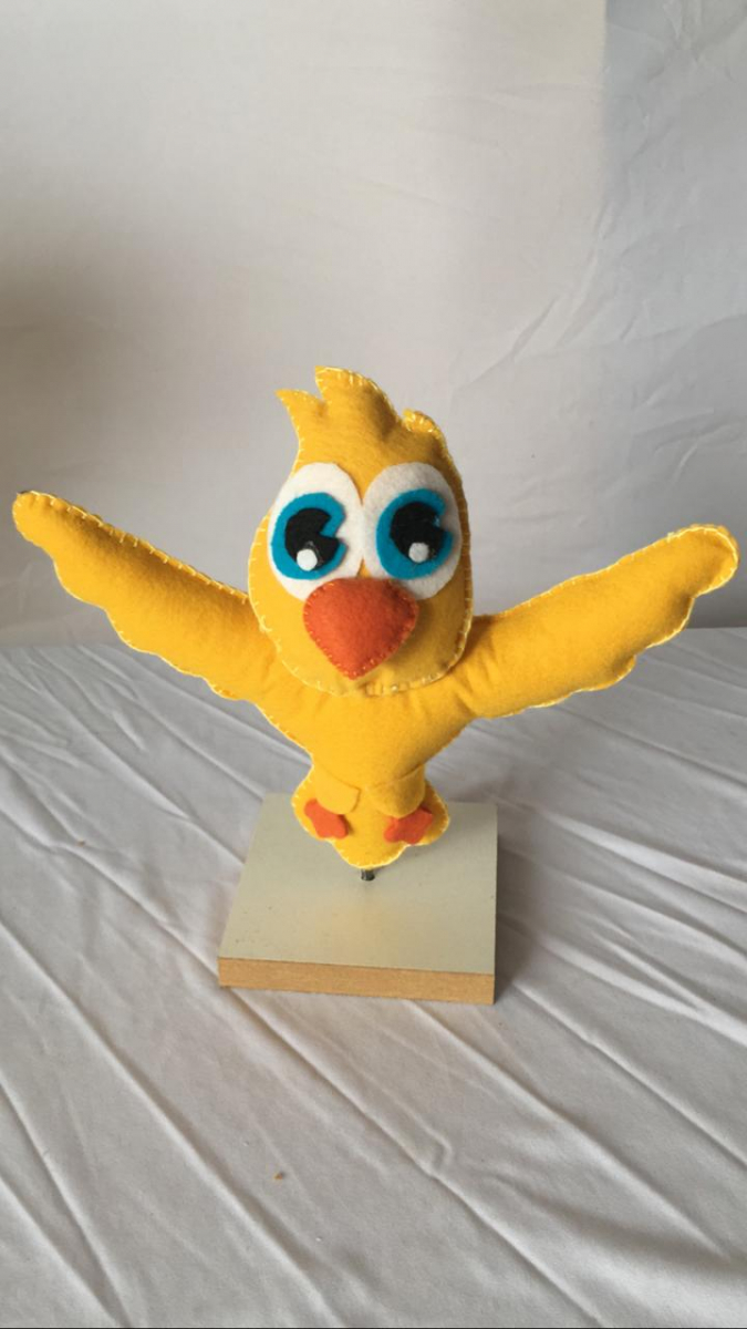 Pássaro Amarelo Mundo Bita - Boutique festa locações 
