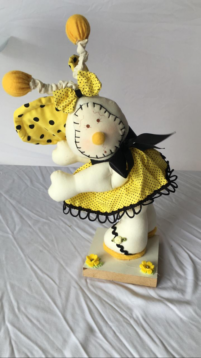 Abelha Tecido - Boutique festa locações 