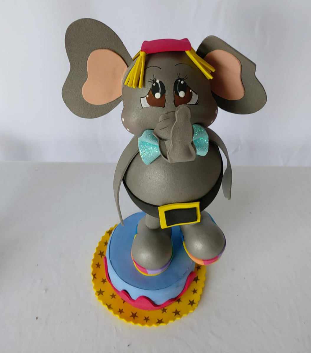 Elefante Eva Circo - Boutique festa locações 